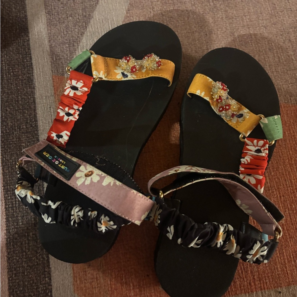 Kurt Geiger Colorful Floral Women's Sandals